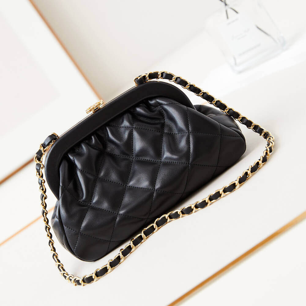 Chanel Clutch (high-end grade) - Image 2