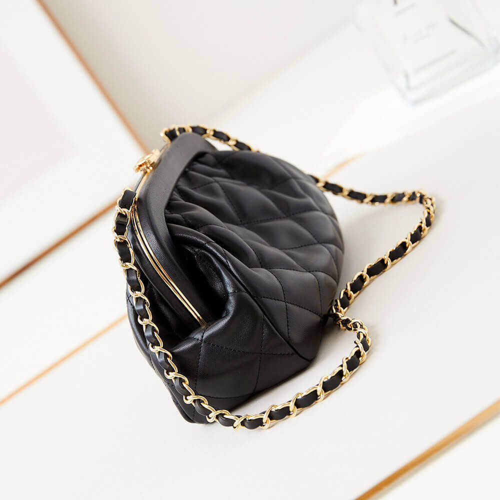 Chanel Clutch (high-end grade) - Image 3