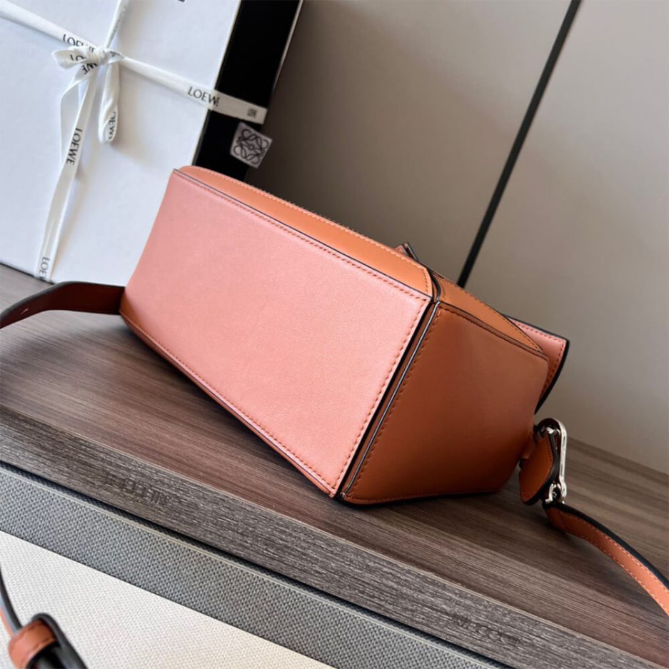 Tan LOEWE Small Puzzle Bag - Image 5