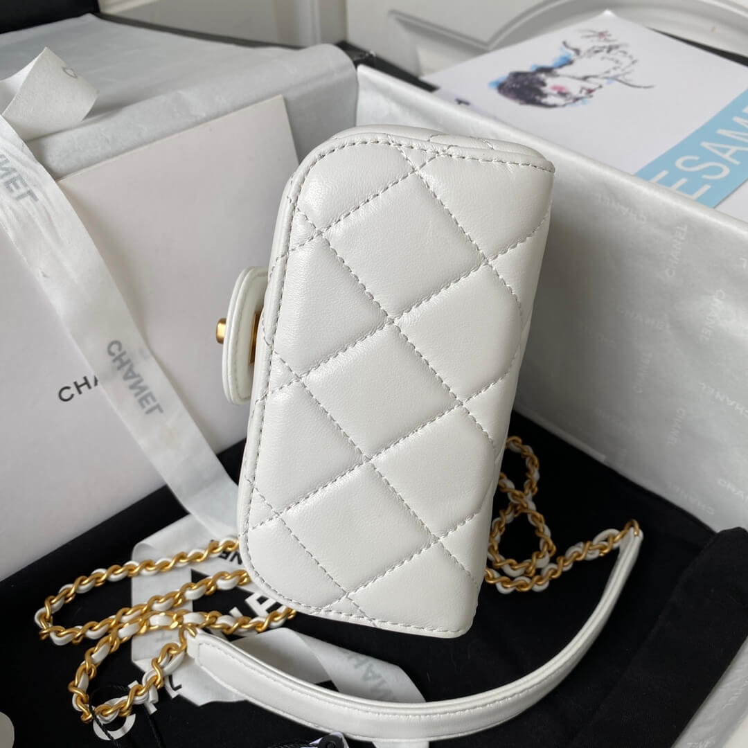 Chanel 23S handle cosmetic bag (high-end grade) - Image 5