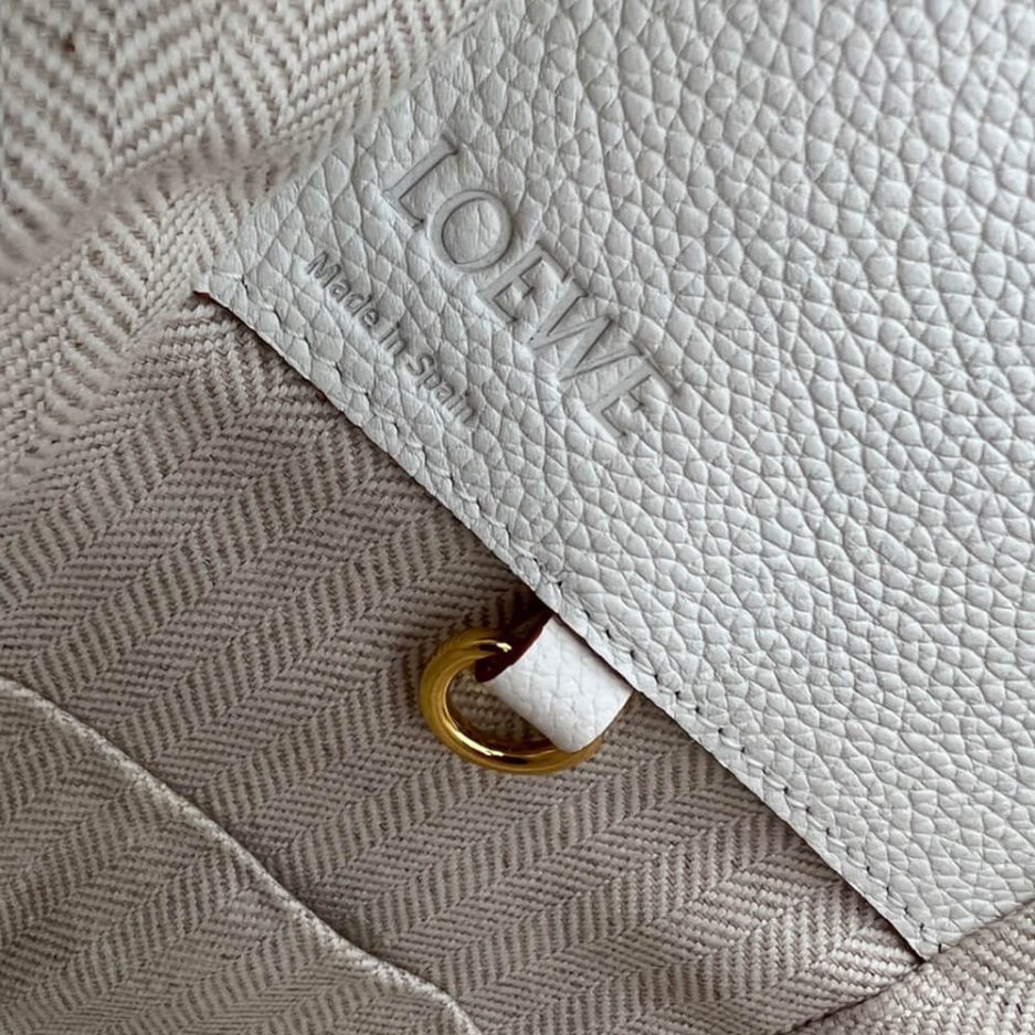 Soft White Loewe Small Hammock bag in soft grained calfskin - Image 7